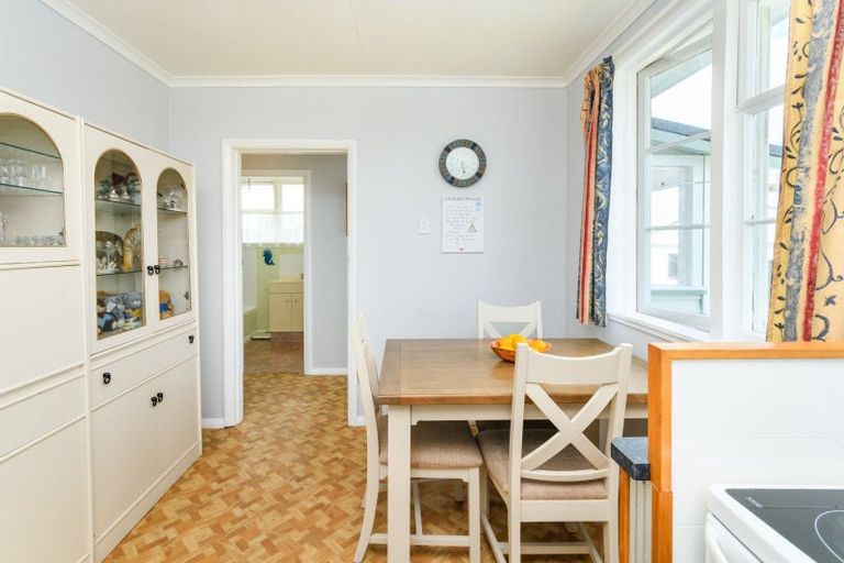 Photo of property in 15 Humber Street, Rongotea, 4476