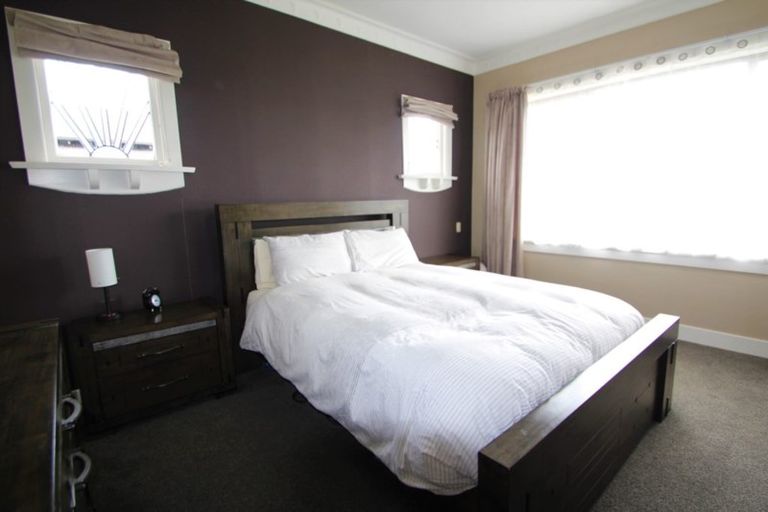 Photo of property in 9 Herbert Street, Gore, 9710