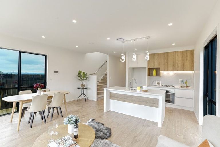 Photo of property in 33 Biokovo Street, Massey, 0614