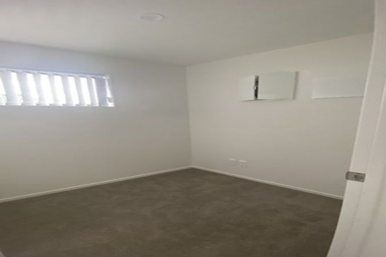 Photo of property in 27/241 Don Buck Road, Massey, Auckland, 0614