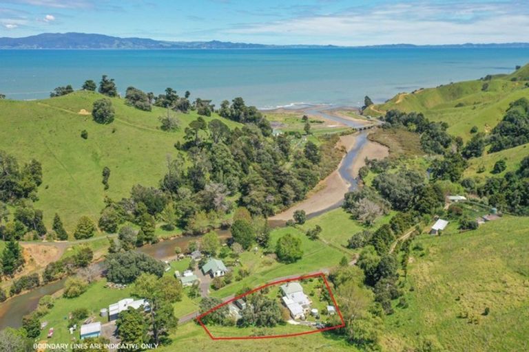 Photo of property in 65 Waikawau Valley Road, Kereta, Thames, 3575
