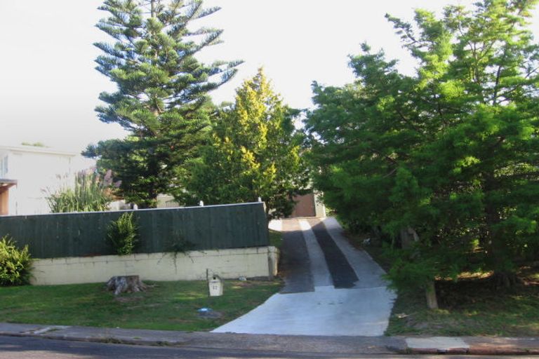Photo of property in 17 Roband Avenue, Glenfield, Auckland, 0629