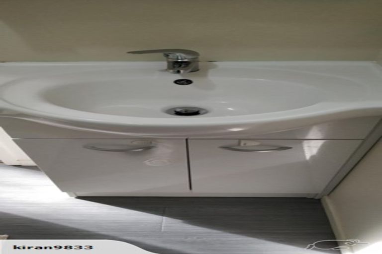 Photo of property in 27b Stott Avenue, Birkdale, Auckland, 0626