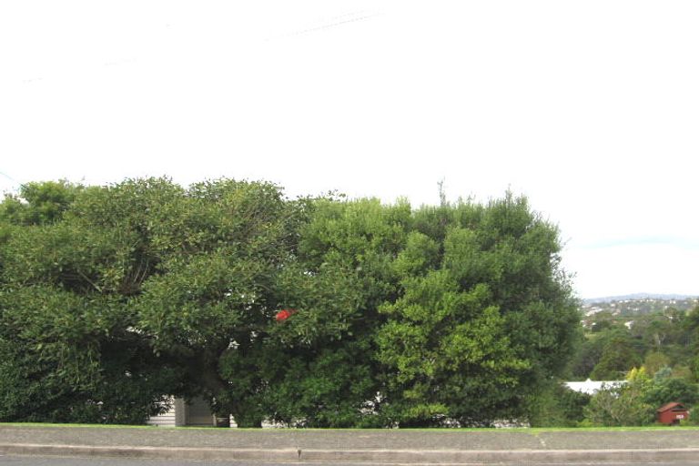 Photo of property in 153 Glengarry Road, Glen Eden, Auckland, 0602