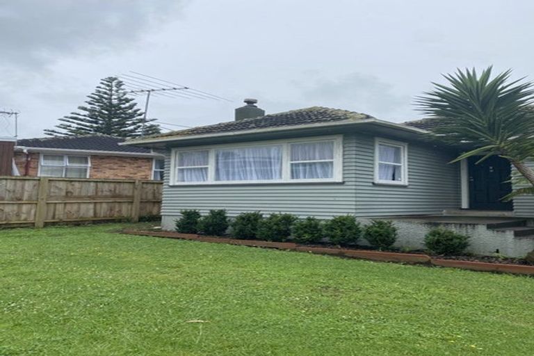 Photo of property in 12 Okareka Place, Pakuranga Heights, Auckland, 2010