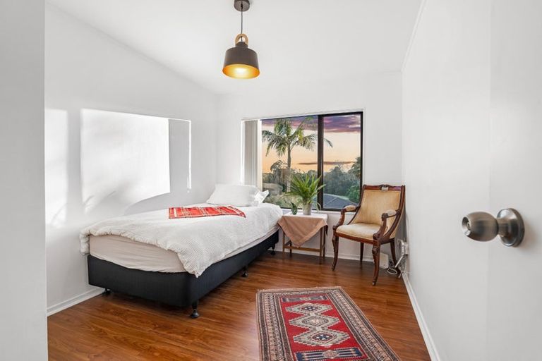 Photo of property in 88b West Harbour Drive, West Harbour, Auckland, 0618