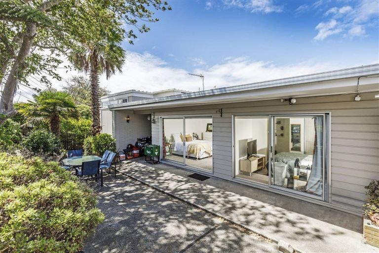 Photo of property in 120 Sunrise Avenue, Mairangi Bay, Auckland, 0630