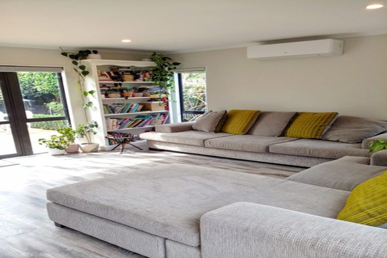 Photo of property in 47 Nielsen Gardens, Rototuna, Hamilton, 3210