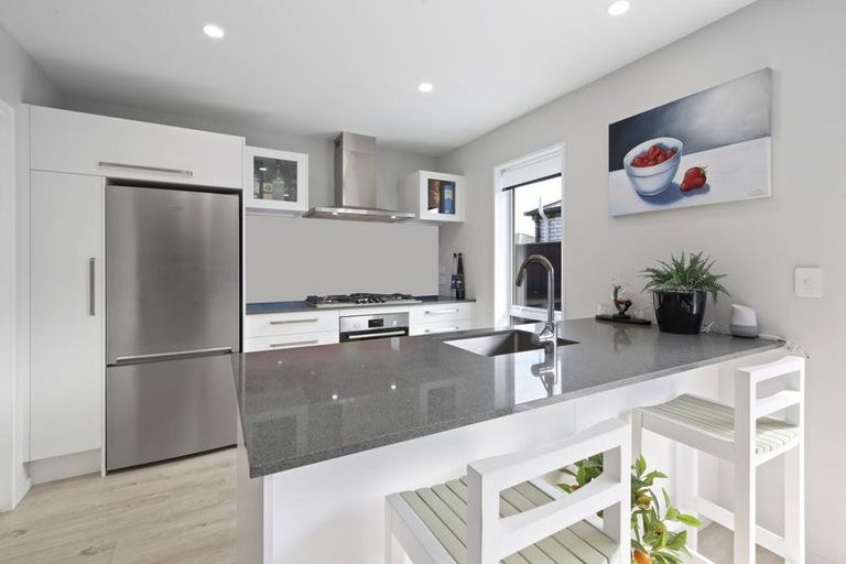 Photo of property in 13 Higgins Street, Woodend, 7610