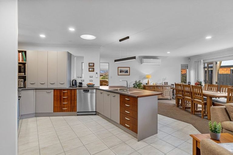 Photo of property in 4 Innswood Place, Rototuna North, Hamilton, 3210