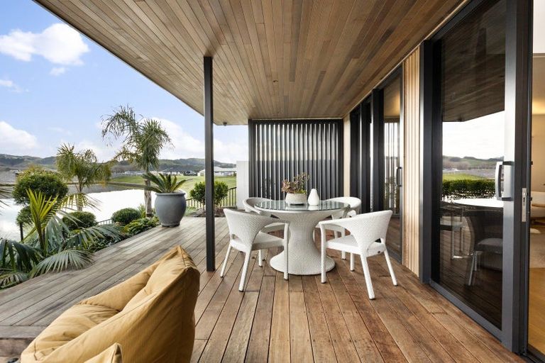 Photo of property in 29 Kahu Crescent, Whitianga, 3510