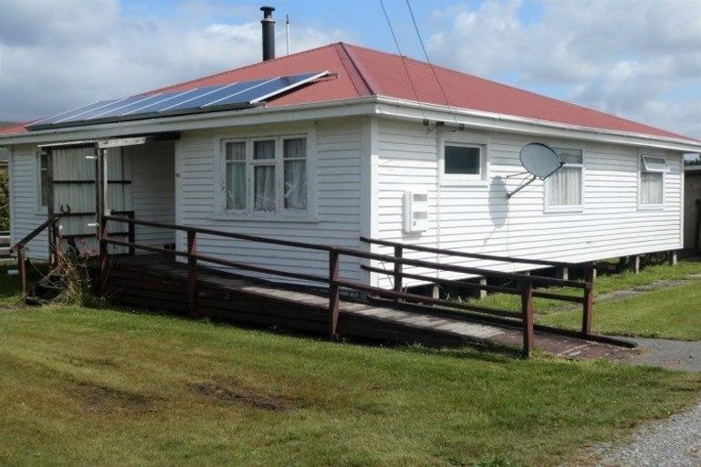 Photo of property in 12 Ohau Street, Dobson, Greymouth, 7805