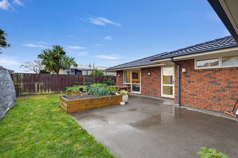 Photo of property in 151 Shaw Avenue, New Brighton, Christchurch, 8083