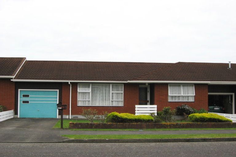 Photo of property in 45 Rugby Street, Levin, 5510