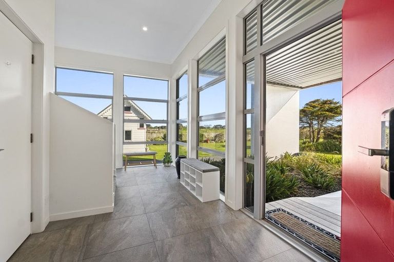 Photo of property in 3 Ponderosa Place, Opunake, 4616