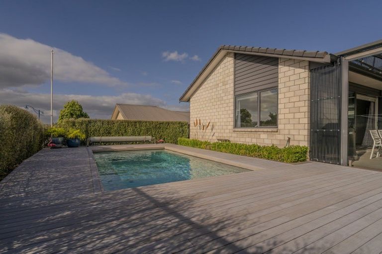 Photo of property in 3 Roseberry Place, Whitianga, 3510