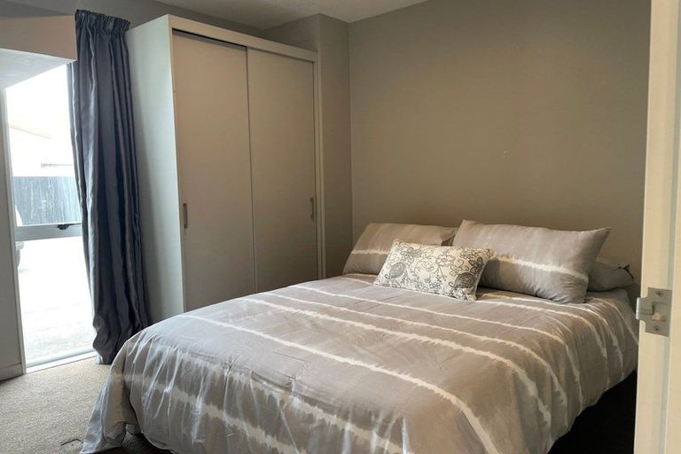 Photo of property in 470c Barbadoes Street, Edgeware, Christchurch, 8013