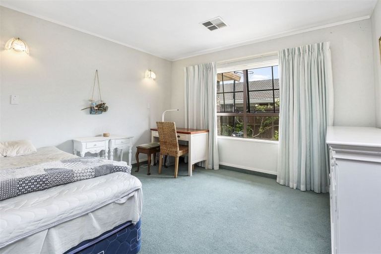 Photo of property in 65 Chedworth Avenue, Chedworth, Hamilton, 3210