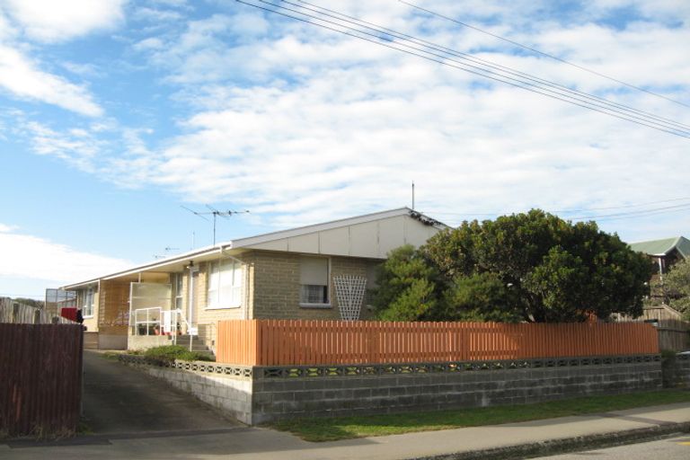 Photo of property in 3/67 Oram Avenue, New Brighton, Christchurch, 8061