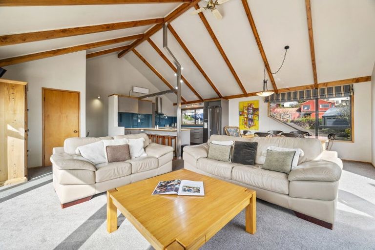 Photo of property in 1/11 Krissell Place, Acacia Bay, Taupo, 3330