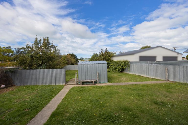 Photo of property in 43 Stuart Street, Holmes Hill, Oamaru, 9401