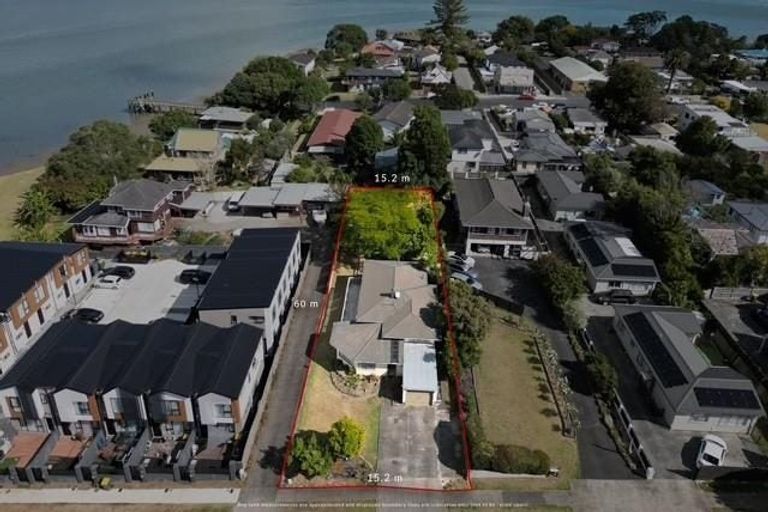 Photo of property in 17 Hazards Road, Weymouth, Auckland, 2103