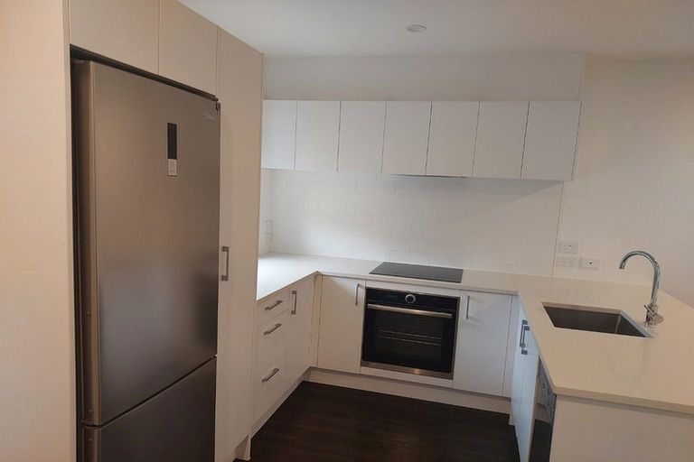 Photo of property in 26 Kotuitui Street, Manukau, Auckland, 2104