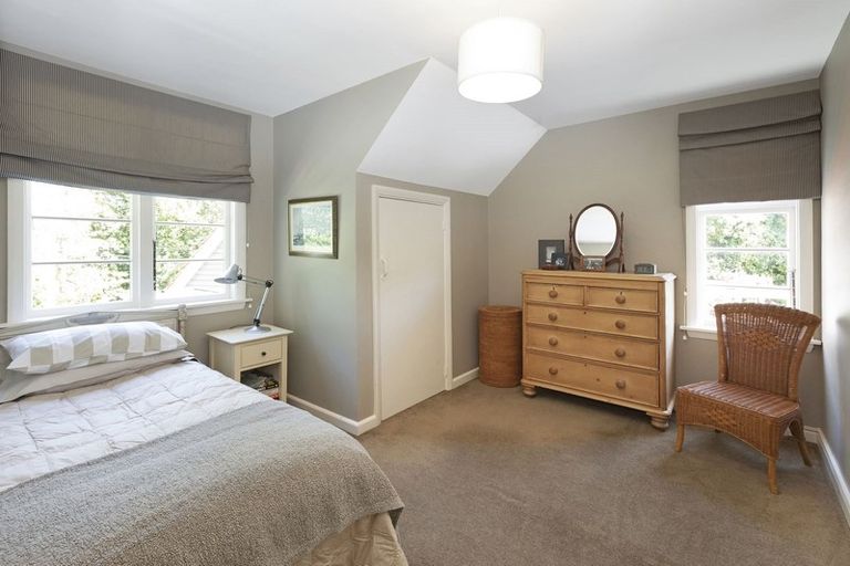Photo of property in 87 Avonhead Road, Avonhead, Christchurch, 8042