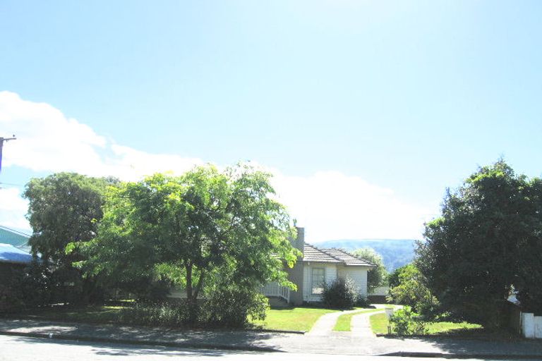 Photo of property in 58 Martin Street, Wallaceville, Upper Hutt, 5018