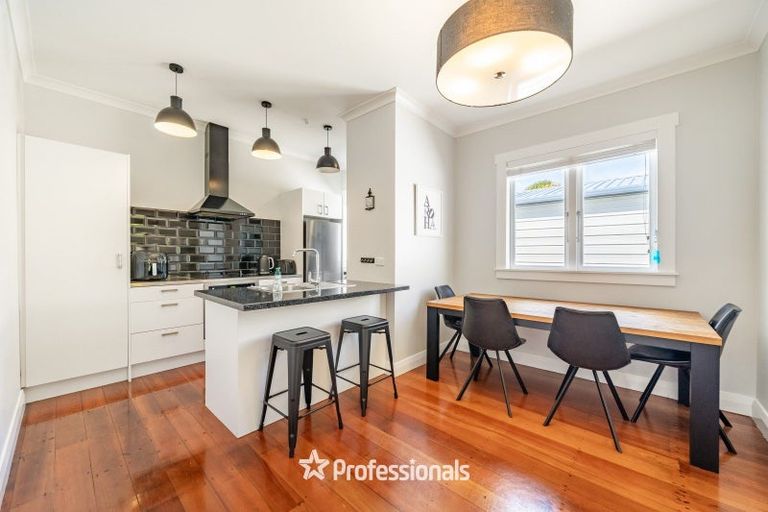 Photo of property in 17 Beaumont Avenue, Alicetown, Lower Hutt, 5010