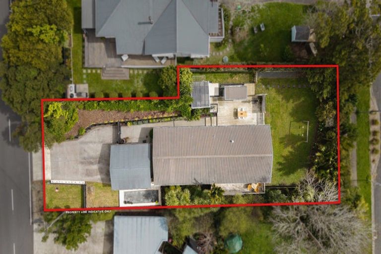 Photo of property in 43 Arthur Street, Riverhead, 0820