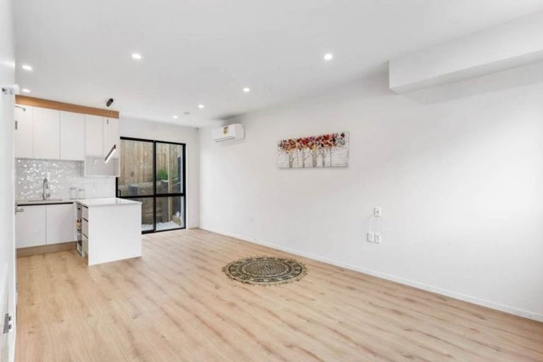 Photo of property in 7d Sherie Place, Howick, Auckland, 2014