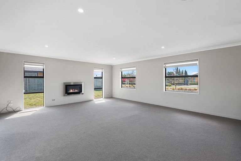 Photo of property in 168 Brookside Road, Rolleston, 7614