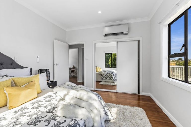 Photo of property in 50 Sheridan Terrace, Johnsonville, Wellington, 6037