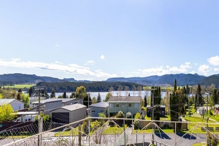 Photo of property in 20 Moana Crescent, Mangakino, 3421