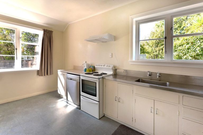 Photo of property in 30 Piko Crescent, Riccarton, Christchurch, 8041