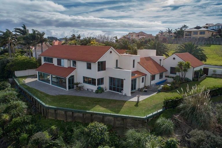 Photo of property in 78 Voyager Drive, Gulf Harbour, Whangaparaoa, 0930