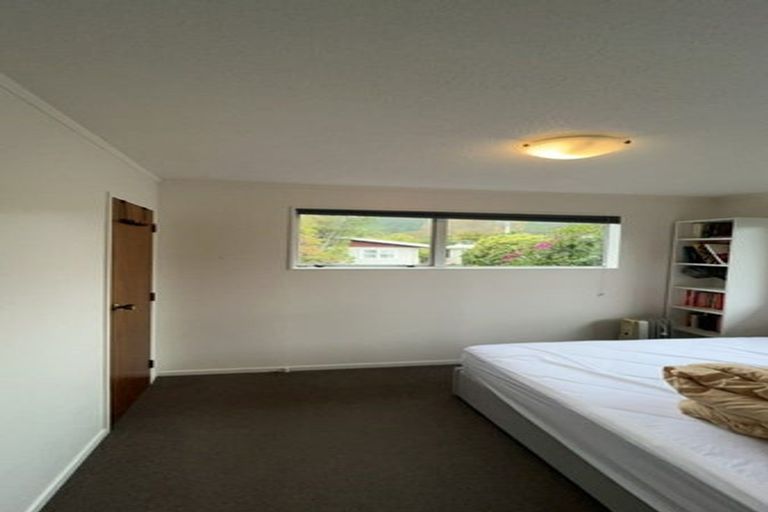 Photo of property in 6a Awamutu Grove, Waiwhetu, Lower Hutt, 5010