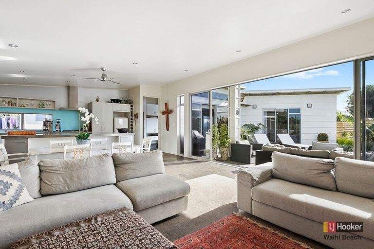 Photo of property in 10b Longboard Drive, Waihi Beach, 3611