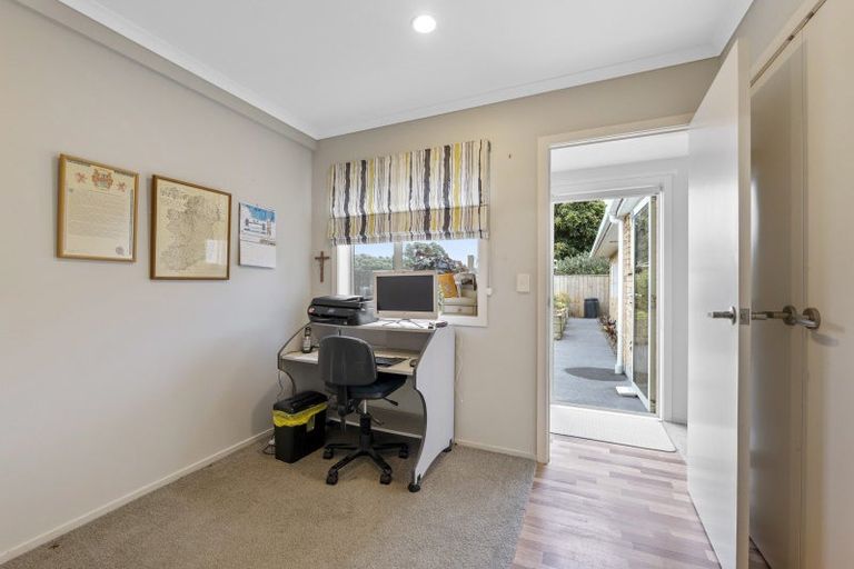 Photo of property in 29d Baring Terrace, Strandon, New Plymouth, 4312