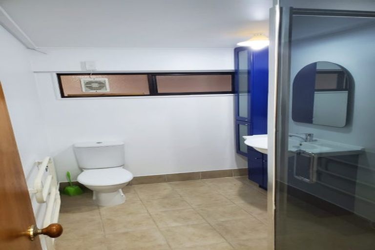 Photo of property in 87 Brian Crescent, Stanmore Bay, Whangaparaoa, 0932