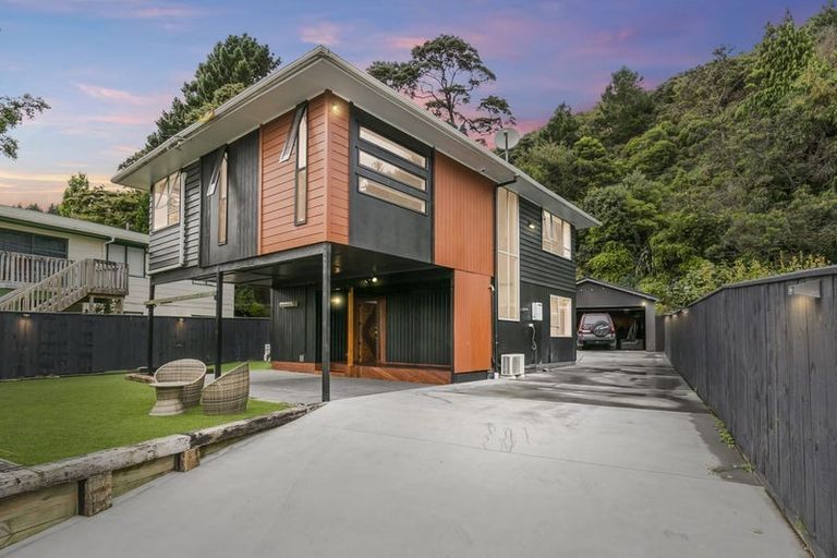Photo of property in 12c Lane Street, Wallaceville, Upper Hutt, 5018