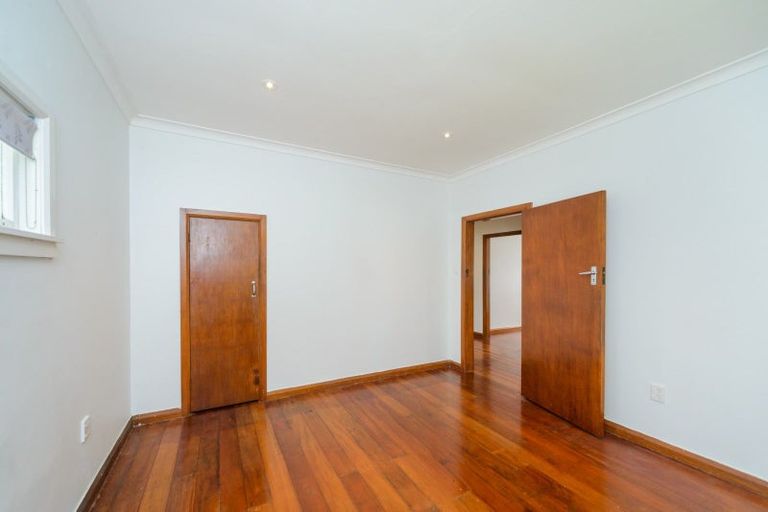 Photo of property in 64 Manawatu Street, Hokowhitu, Palmerston North, 4410