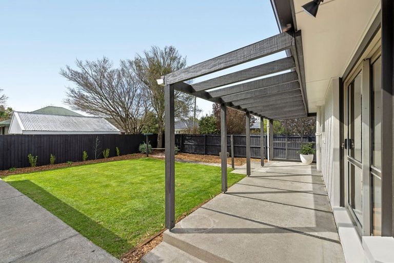 Photo of property in 216 Condell Avenue, Papanui, Christchurch, 8053