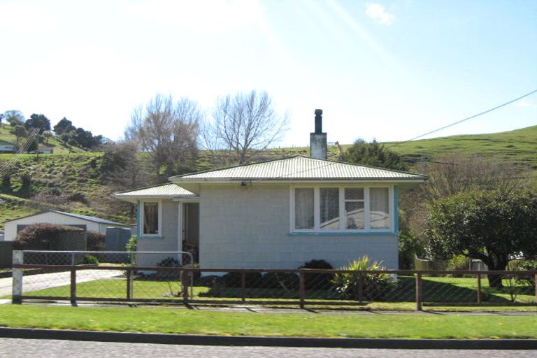 Photo of property in 43 Goldfinch Street, Taihape, 4720