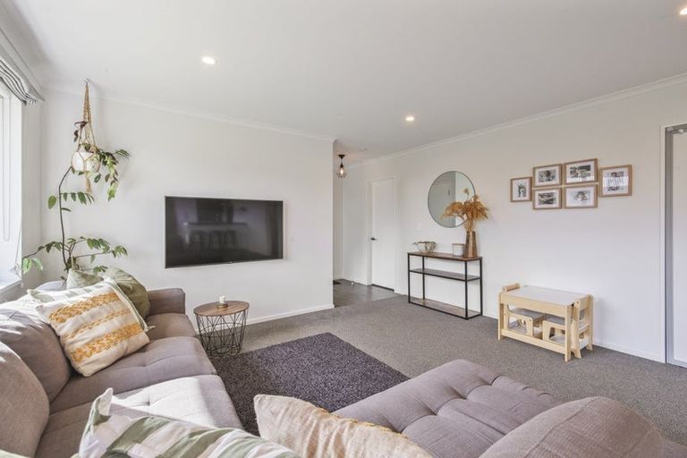 Photo of property in 24 John Raven Lane, Woodend, 7610