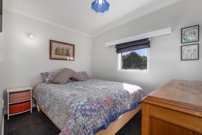 Photo of property in 48a Kings Drive, Levin, 5510