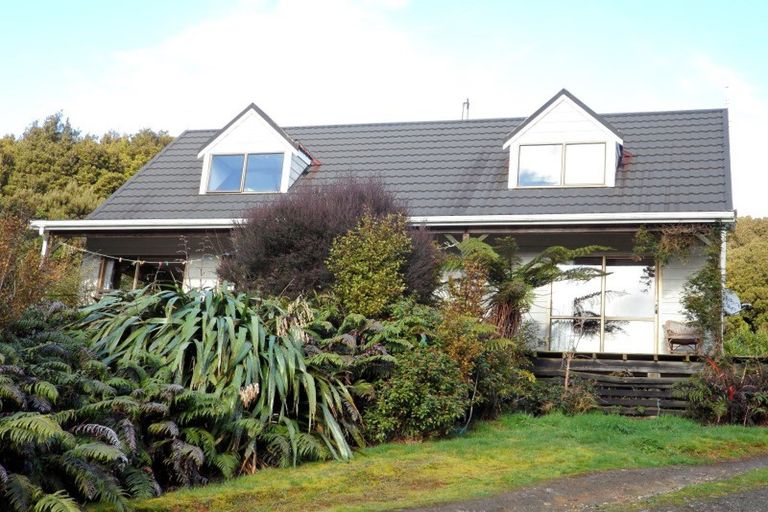 Photo of property in 163 Main Road, Stewart Island/rakiura, Stewart Island, 9818