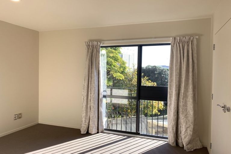 Photo of property in Greenwich Apartments, 35/3 Burton Street, Grafton, Auckland, 1010