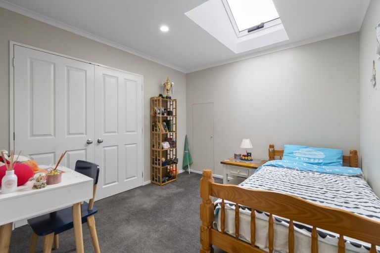 Photo of property in 402 Turitea Road, Turitea, Palmerston North, 4472